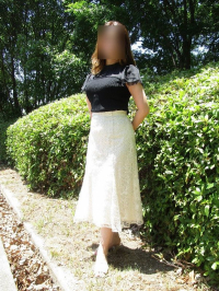 �����