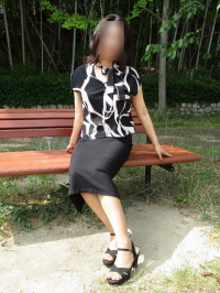 ��肱