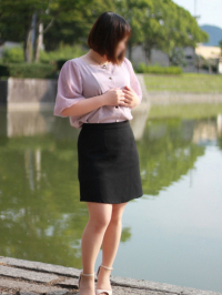 �肨��