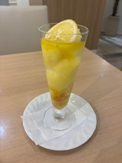 ݂䂫