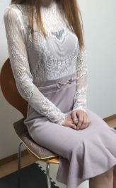 �肨