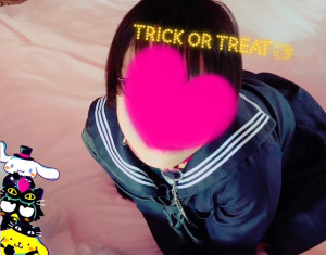 M`YUi`