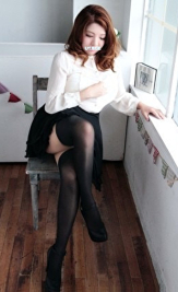 �q�J��