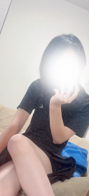 炢