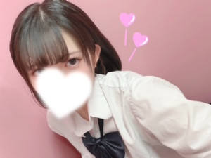 �̂�
