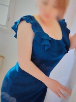 高崎紫音【WOMAN】