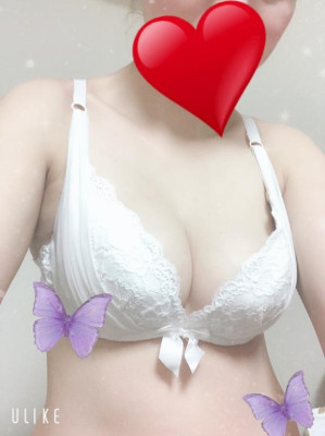 白井りこ【PICKUP】