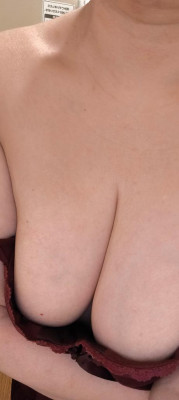 橘ことは【WOMAN】