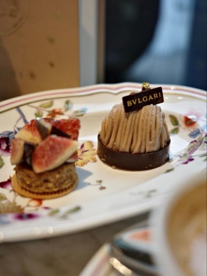 つばき【PREMIUM】