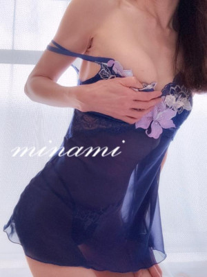 安西みなみ【PICKUP】