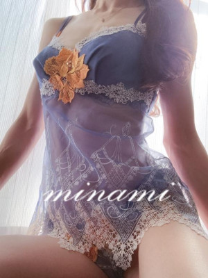 安西みなみ【PICKUP】