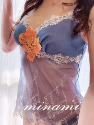 安西みなみ【PICKUP】