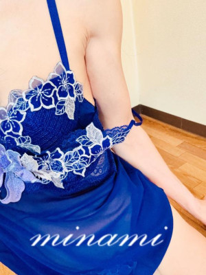 安西みなみ【PICKUP】