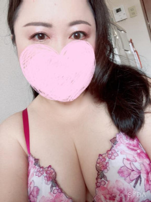 桃花りく【PICKUP】