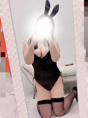 桃花りく【PICKUP】