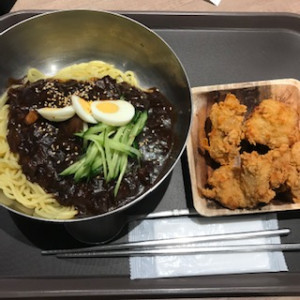 まみ