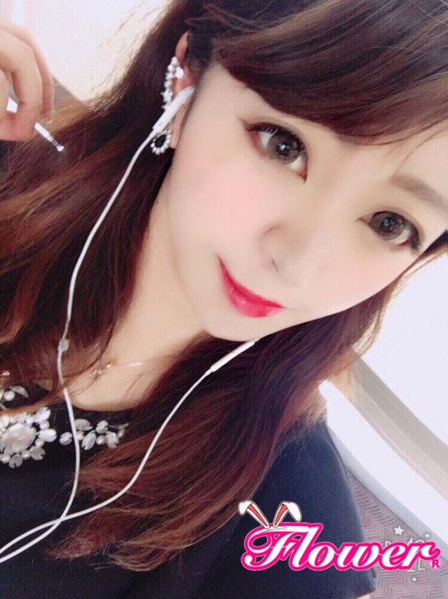 あみん
