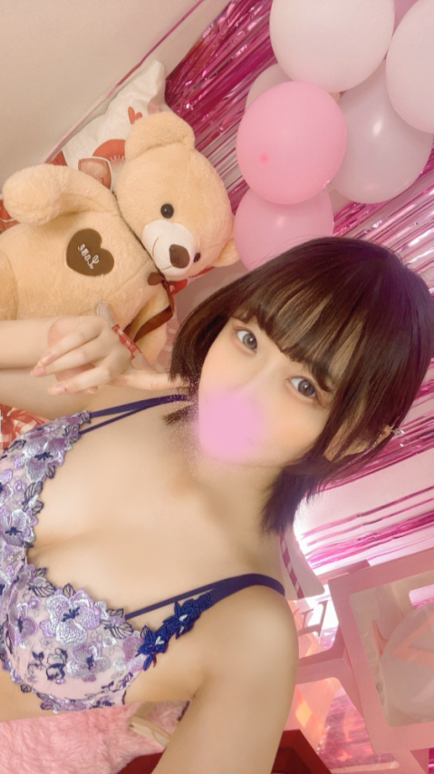 もえな