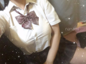 ななみ