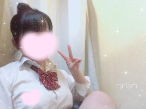 ななみ