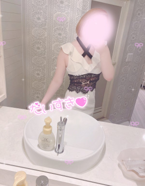 一条 まなか