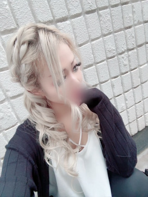 妃 シェリー