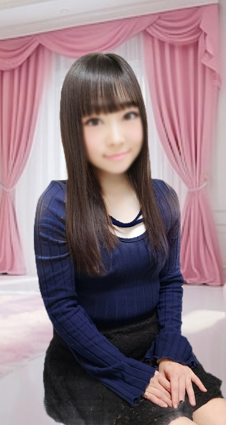 小柄・ミニマム「もも」さん。