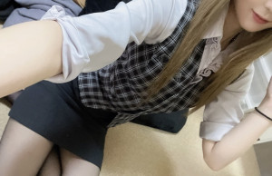 つき