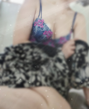 ま い☆本当に業界初・欲求不満人妻☆