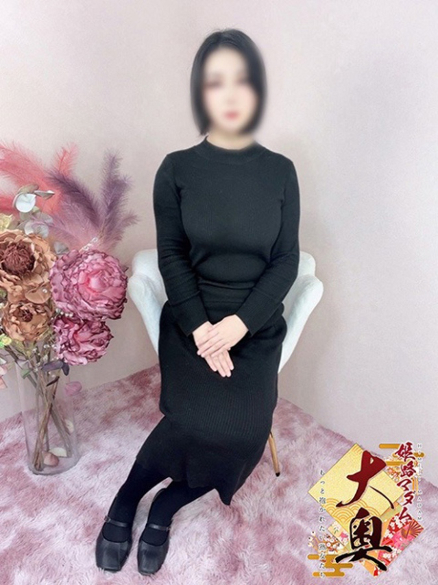 新木奈々(あらきなな)