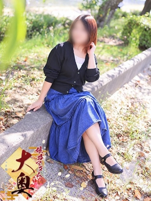 藤沢千聖（ふじさわちさと） 姫路マダム大奥