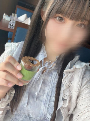 みいな