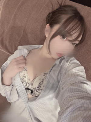 みあ