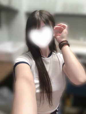 えみり
