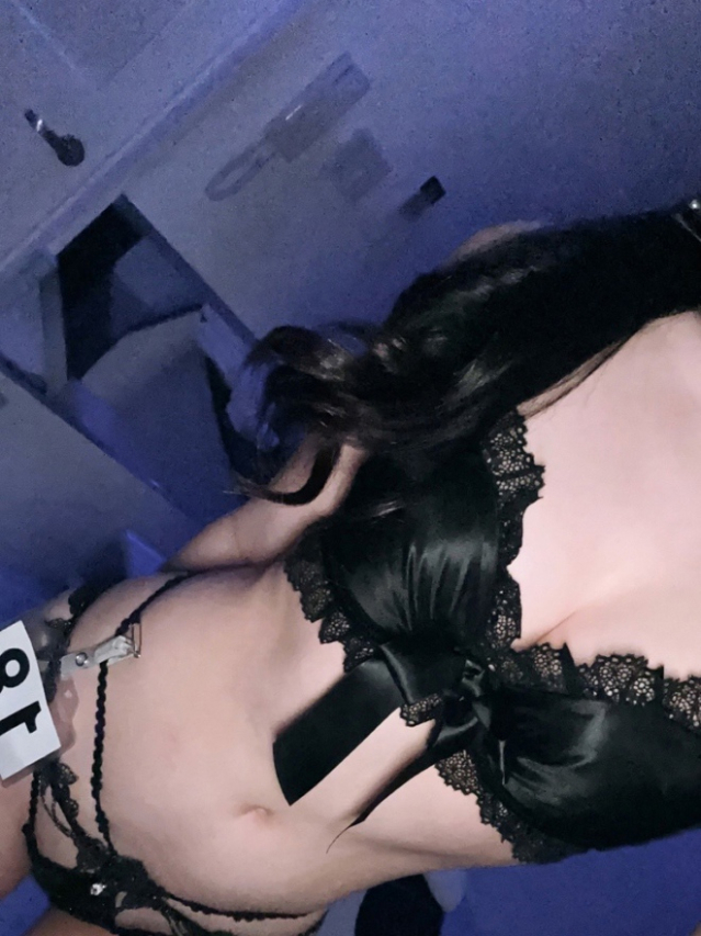 星奈/せいな・極嬢
