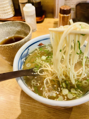 みはる