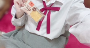 てれさ