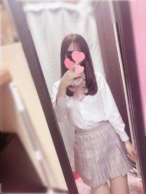 えみり