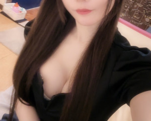 ユイナ