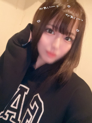 ゆりな 最速昇格人気美女