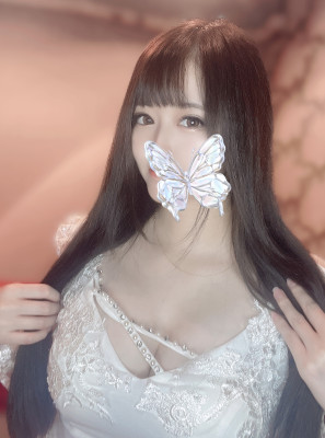 ゆりな 最速昇格人気美女