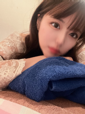 ゆりな 最速昇格人気美女