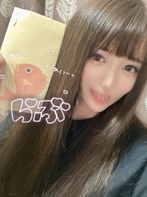 ゆりな 最速昇格人気美女